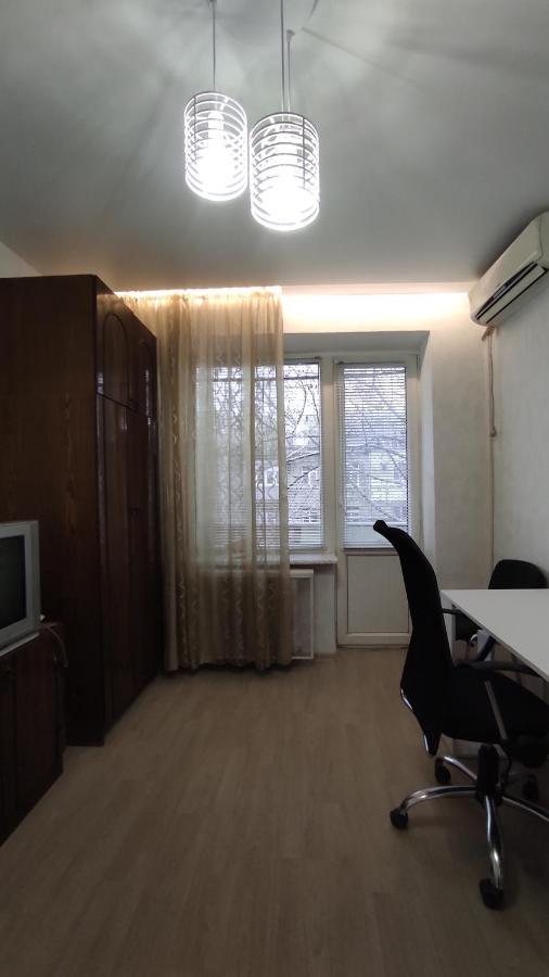 Two room apartment Odessa Eksteriør billede